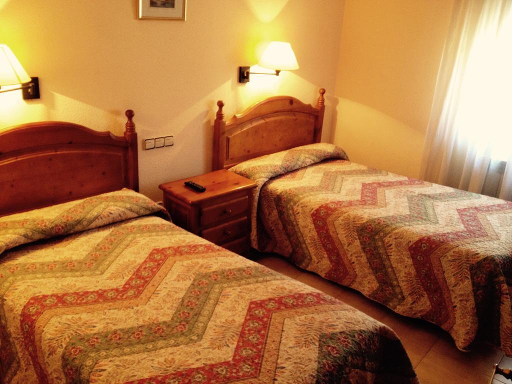 Hostal Nicolas Medinaceli Zimmer foto